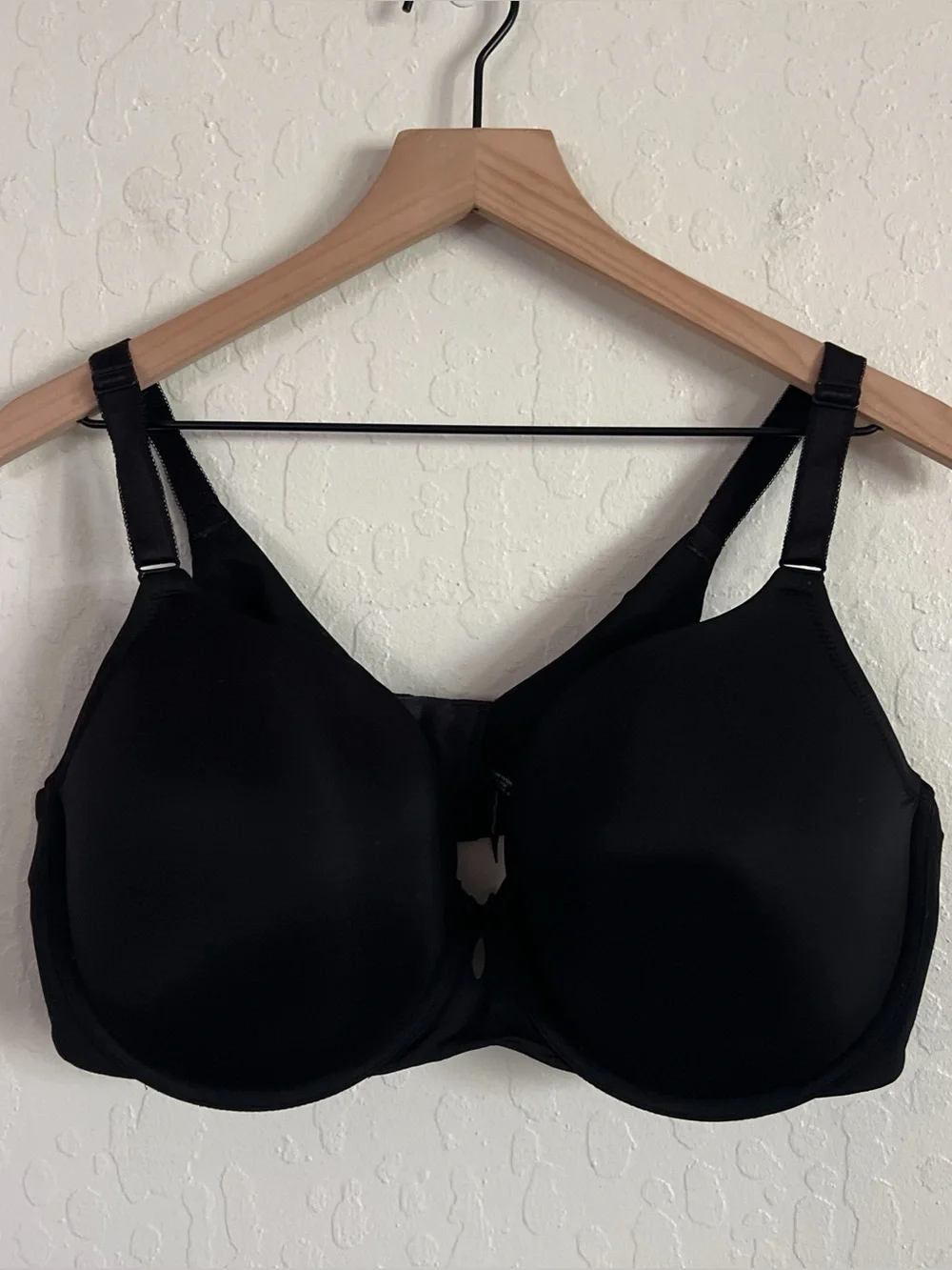 Torrid Perfect Coverage Lightly Lined Smooth T-Shirt Bra 42DD Black Classic